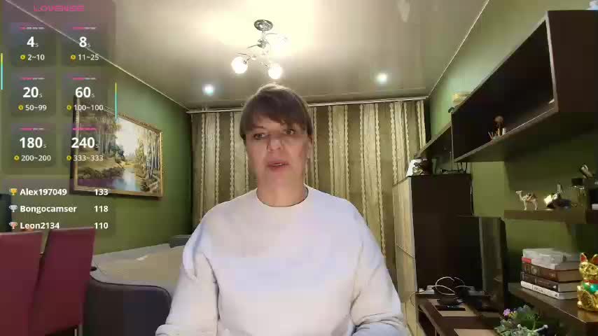 Veronika_Gold Live Sex December 17, 2025