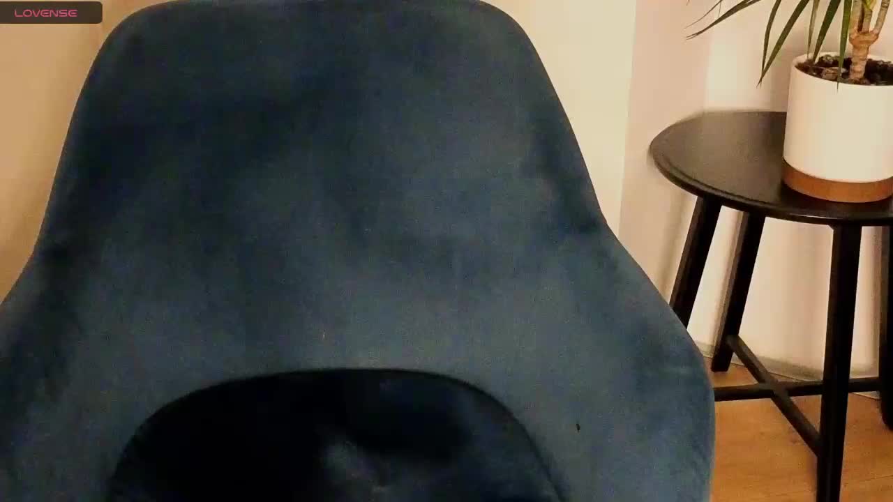 NoFaceModel Live Sex December 17, 2025