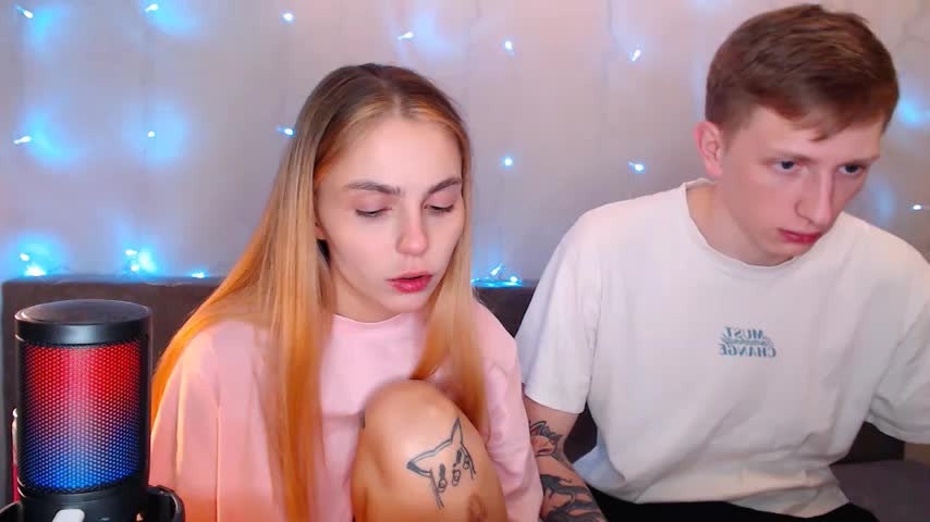 juliaanddima Live Sex December 17, 2025