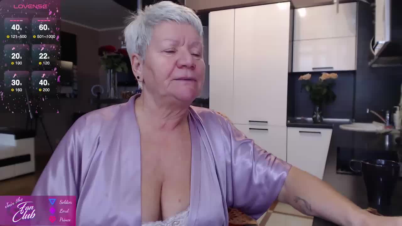 roxana-brooks Live Sex December 17, 2025