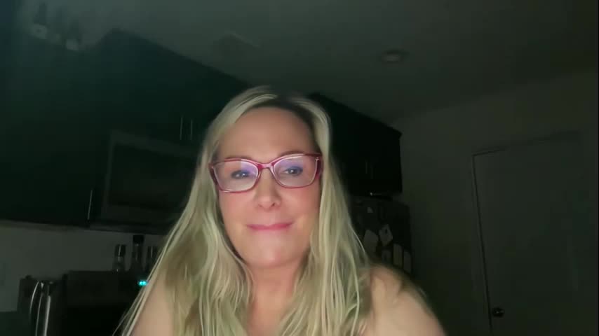 milf_goddess Live Sex December 13, 2025