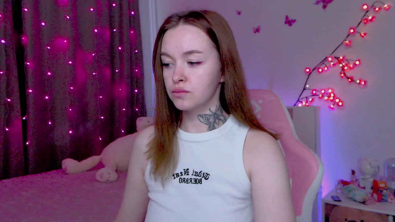 NaughtyMable Live Sex December 14, 2025