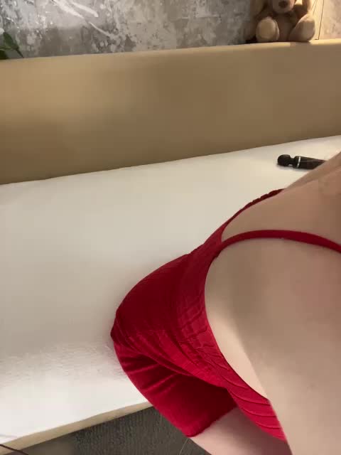 _I_123 Live Sex December 19, 2025