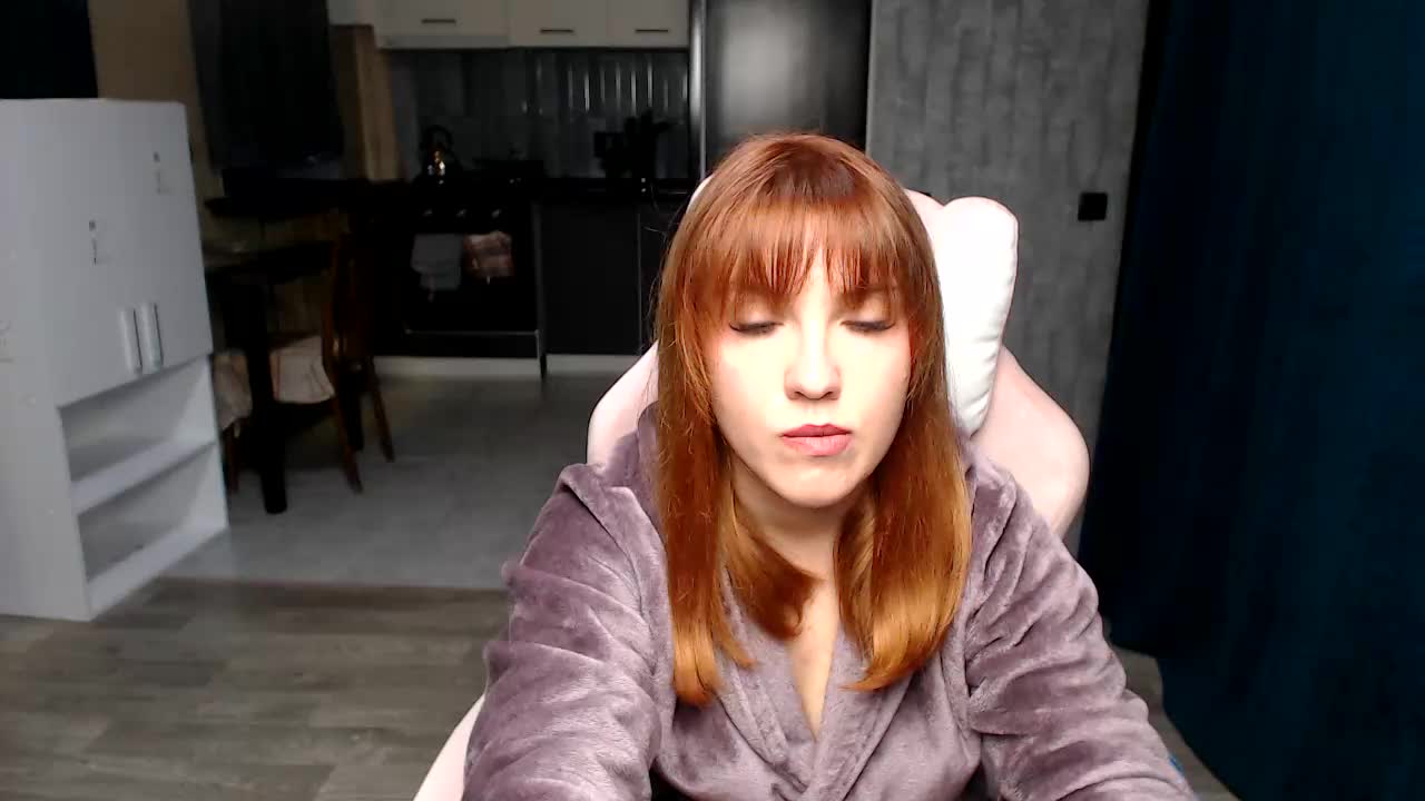 Regimasmile Live Sex December 14, 2025