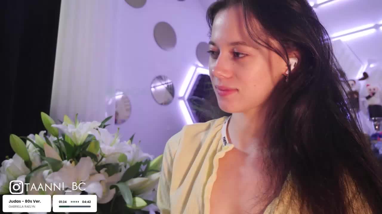 Taanni Live Sex December 19, 2025