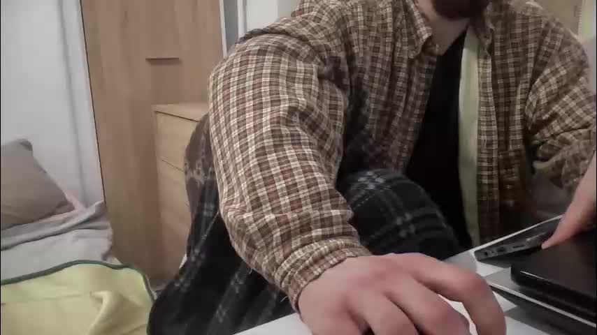 rosea_champagne Live Sex December 17, 2025