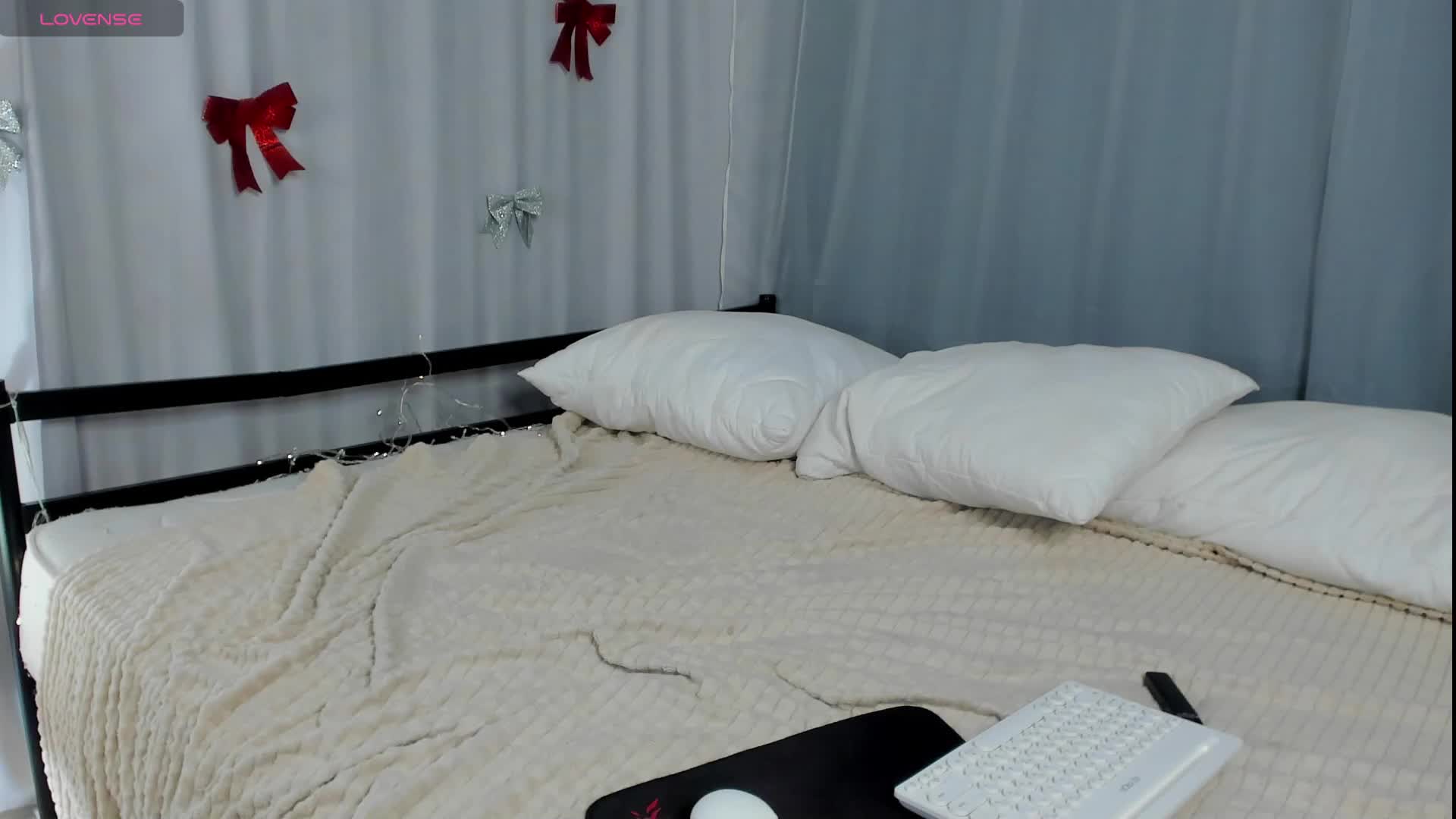 Victoria-Di Live Sex December 13, 2025