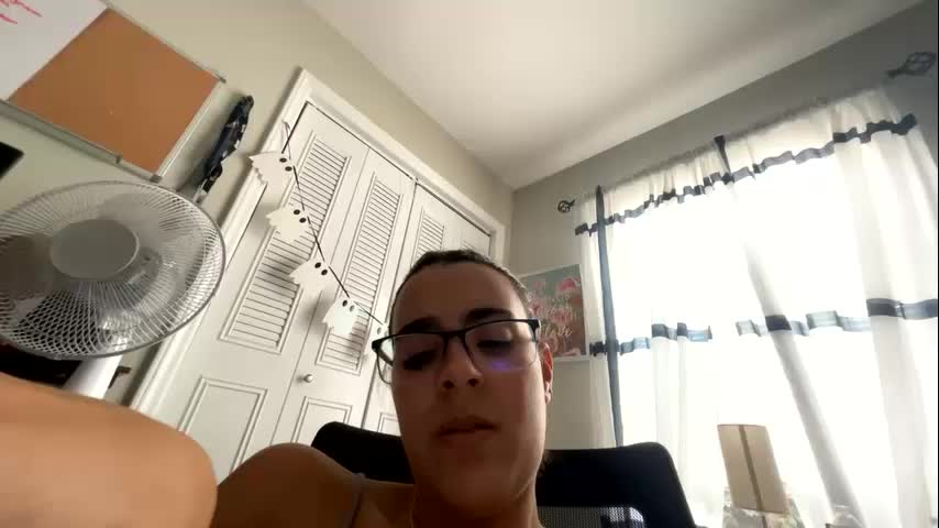 zoel87 Live Sex December 13, 2025