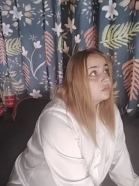 O-Juicy-pussy Live Sex December 12, 2025