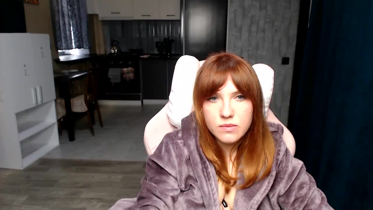 Regimasmile Live Sex December 14, 2025