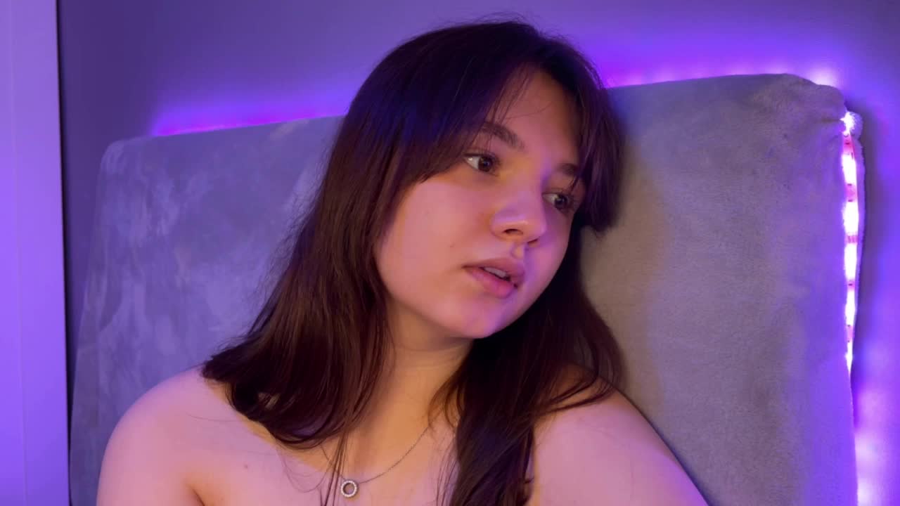 AlisaRichGold Live Sex December 14, 2025