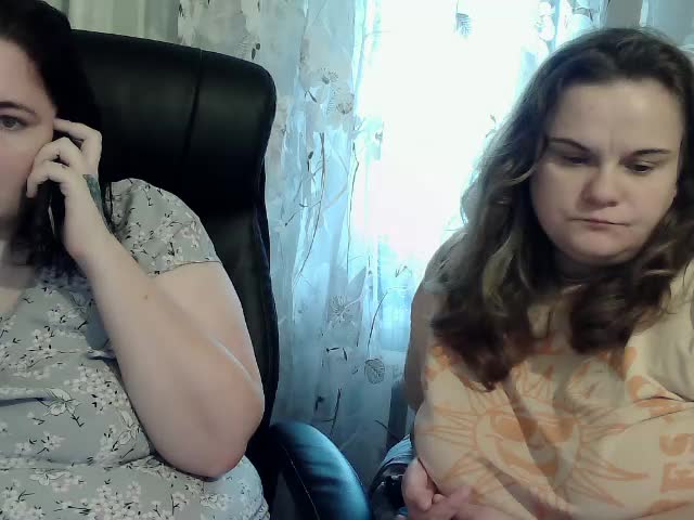 HollyXEva Live Sex October 6, 2025