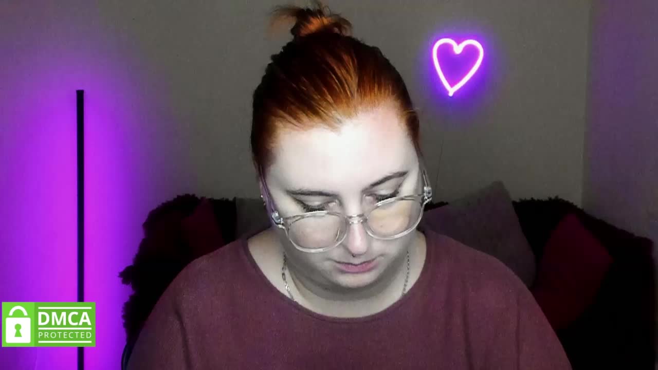 Aliciaredluv Live Sex December 19, 2025