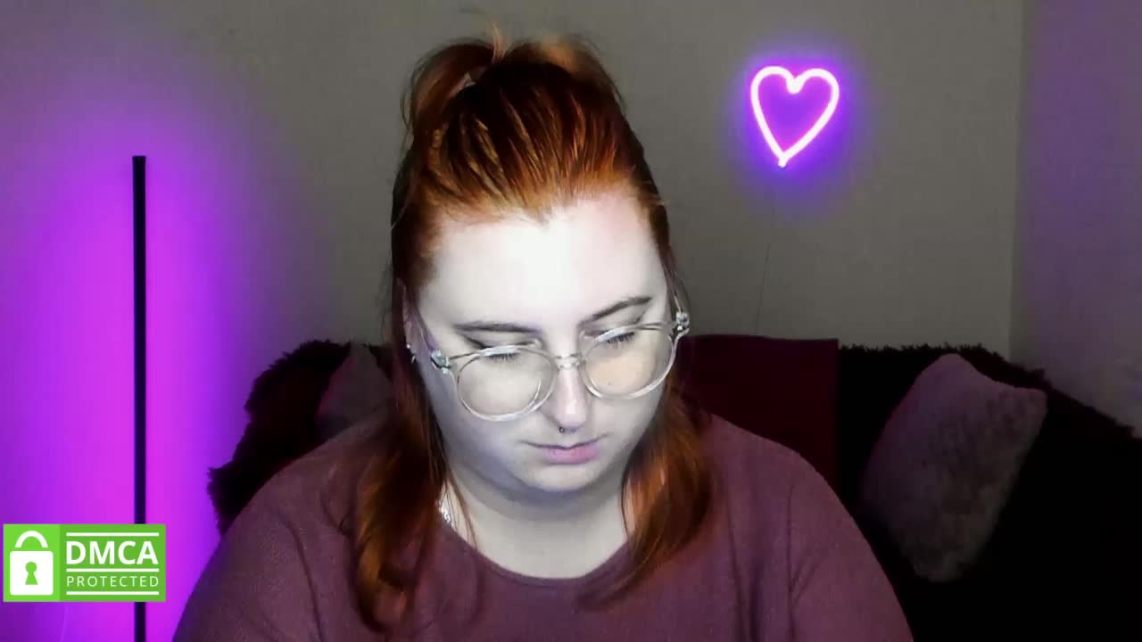 Aliciaredluv Live Sex December 19, 2025