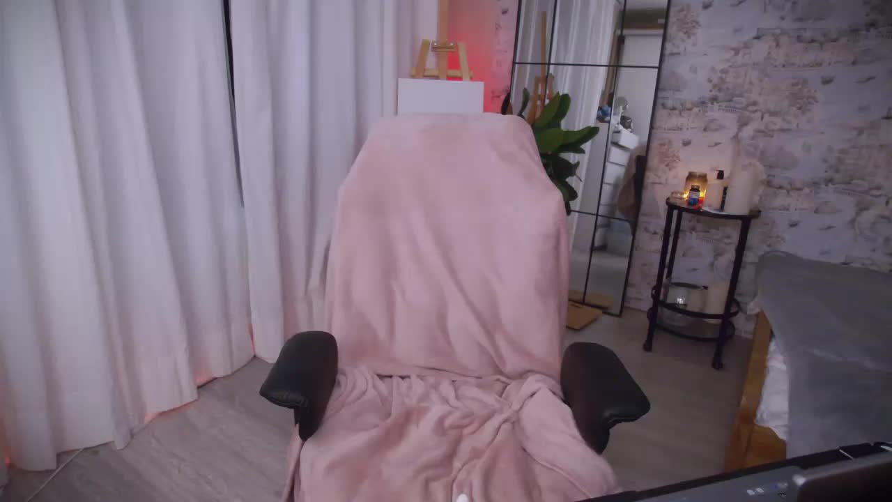 LOVEIS- Live Sex December 13, 2025