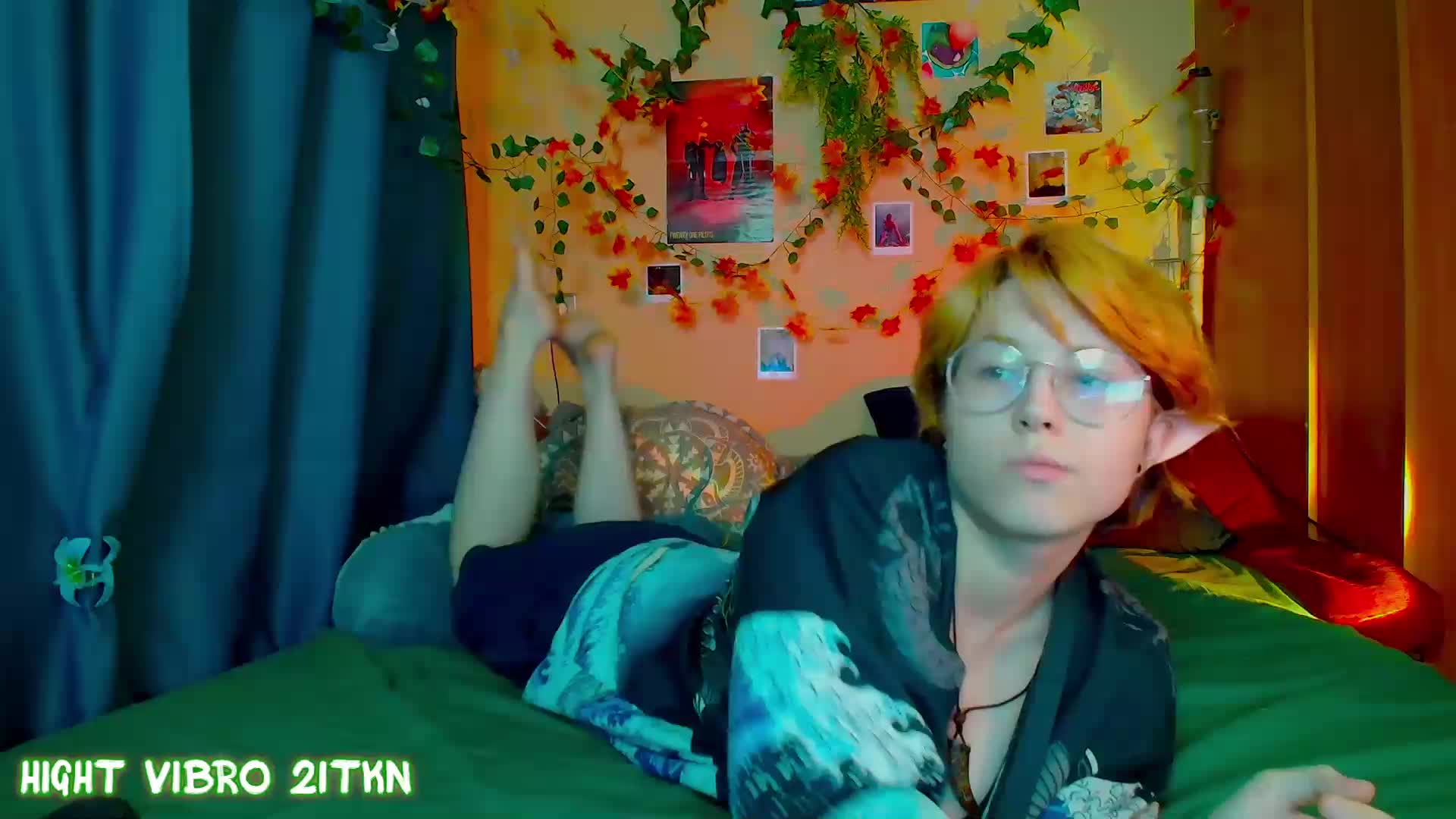 Tricky_Kitsune Live Sex December 17, 2025