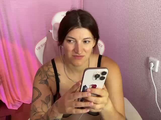 Katrinmiss Live Sex December 13, 2025