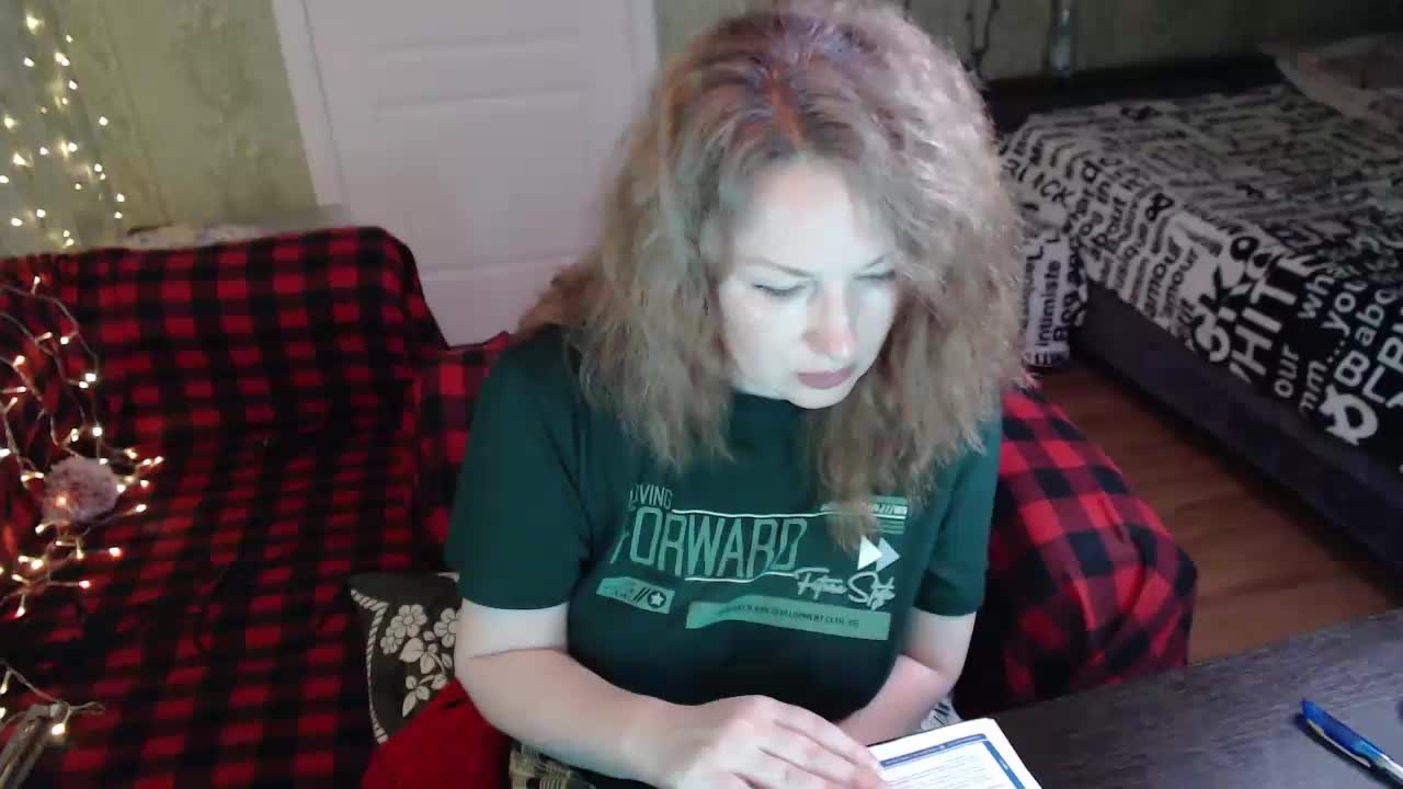 MeganIris Live Sex December 18, 2025