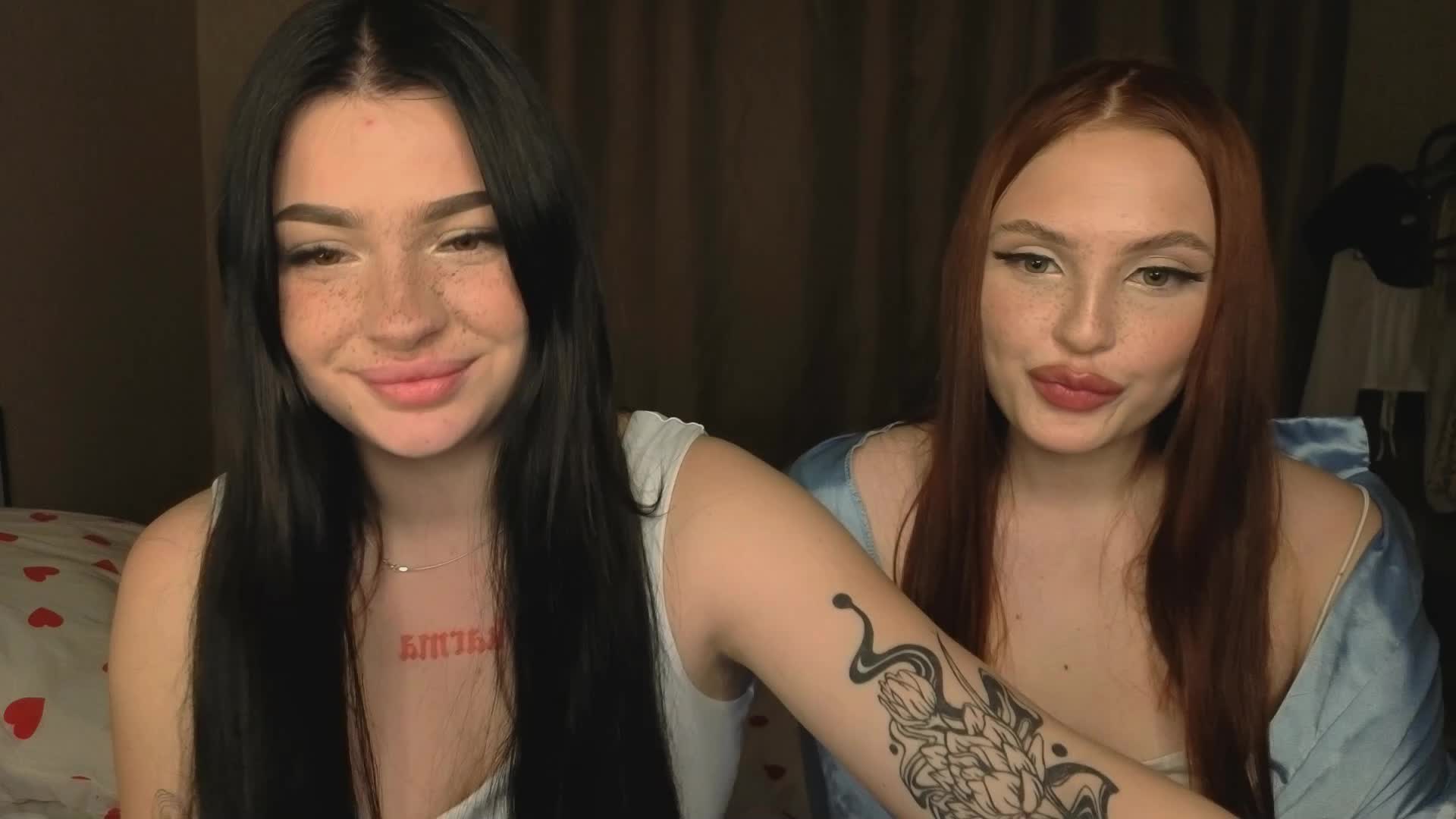 LisaAndDenis Live Sex December 19, 2025