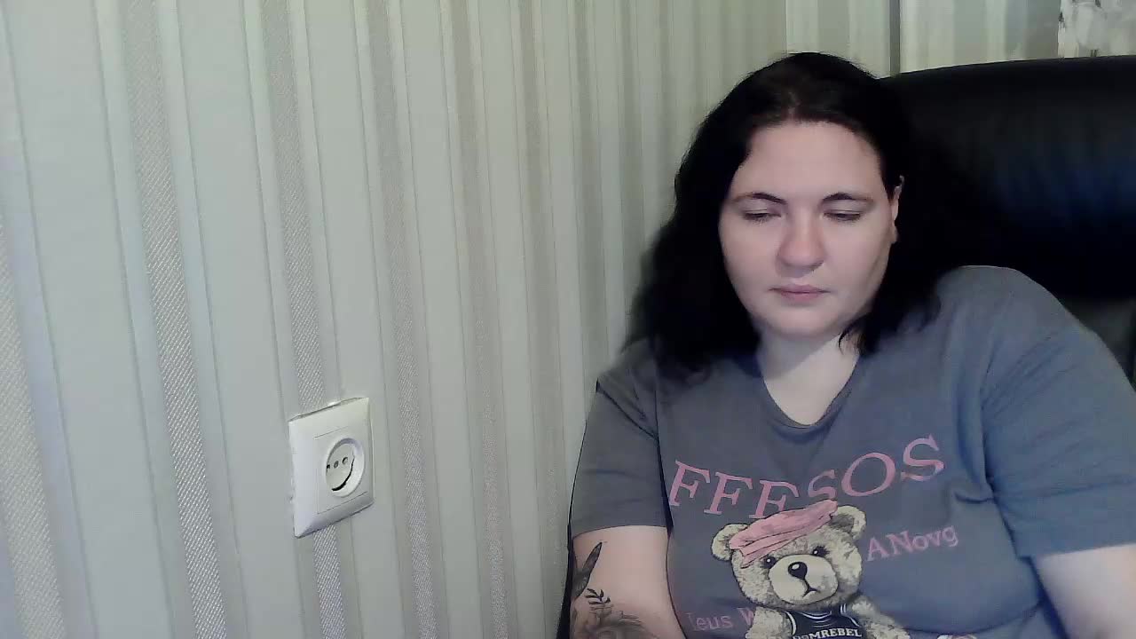 XLisaBlueX Live Sex December 17, 2025