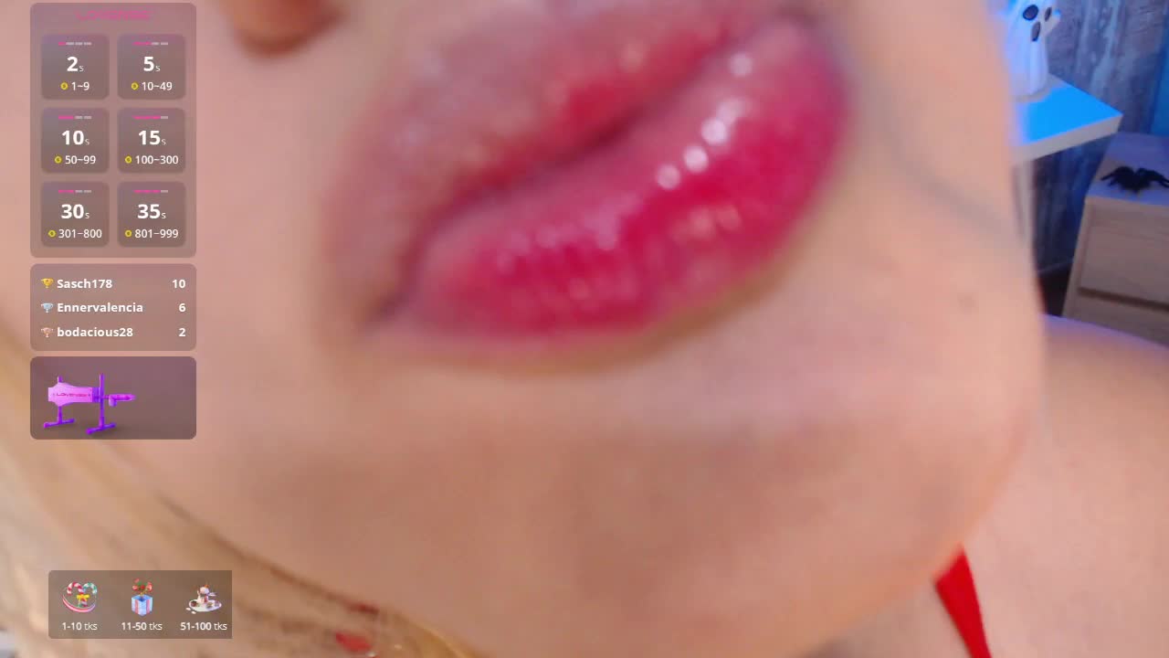 CrystalWoods94 Live Sex December 14, 2025