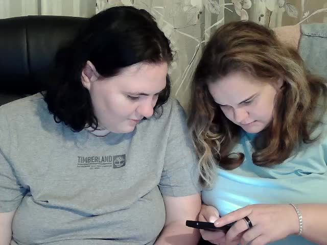 HollyXEva Live Sex October 7, 2025