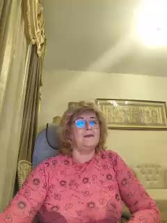 KarinkaSweet Live Sex December 17, 2025
