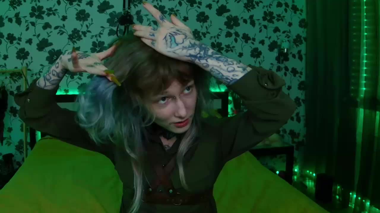 LittleSpaceMouse- Live Sex December 13, 2025