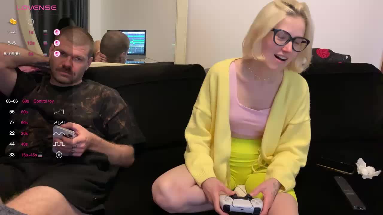 Sexy-Sweets Live Sex December 19, 2025