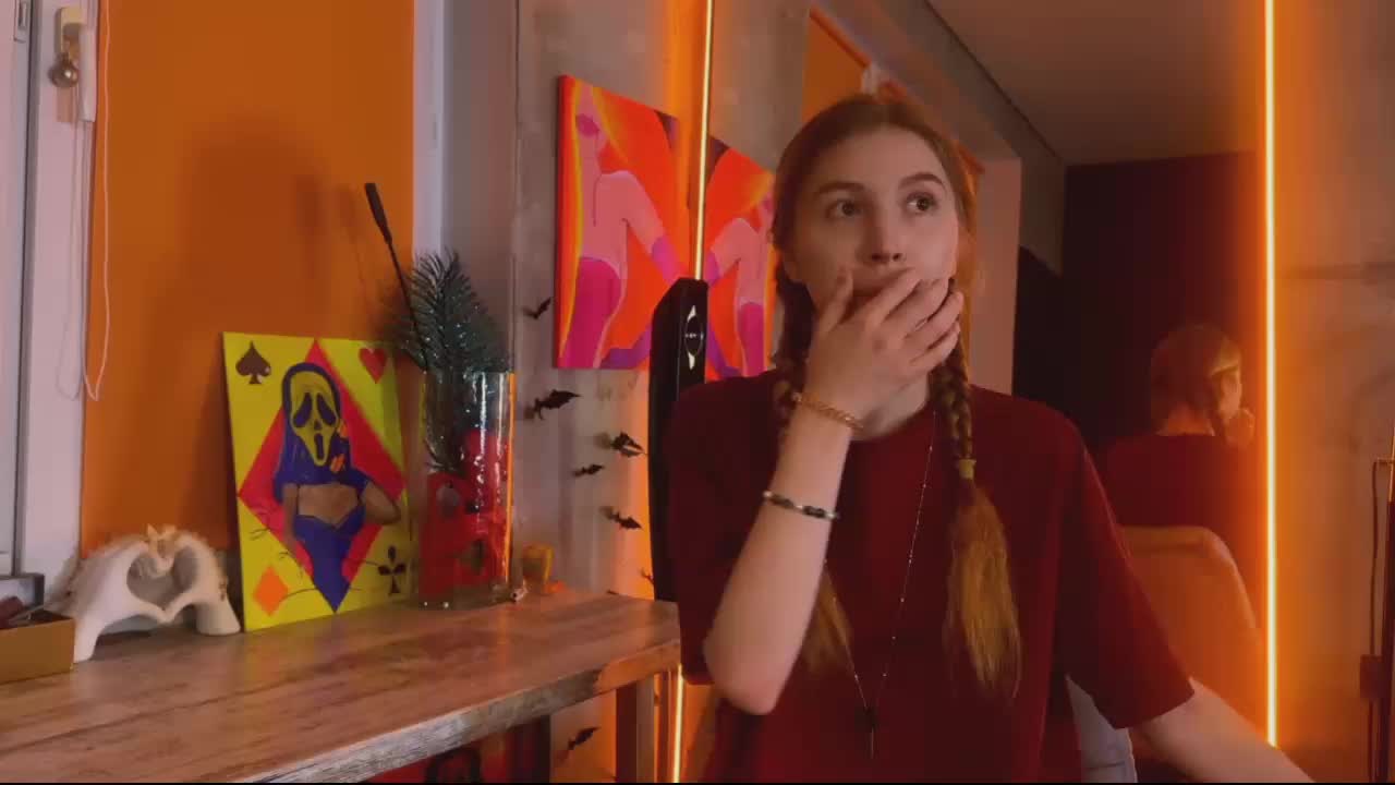 Na-izi Live Sex December 19, 2025