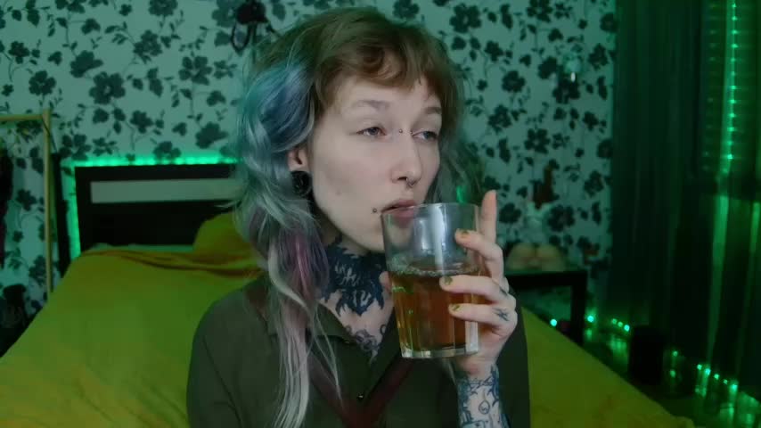 Littlespacemouse Live Sex December 17, 2025