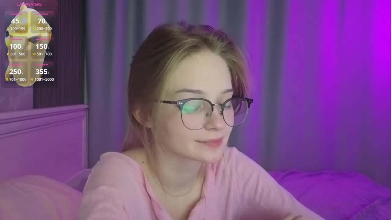 vialeta-baby Live Sex December 15, 2025