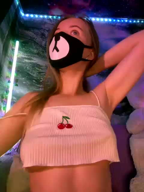 -Summer- Live Sex December 17, 2025