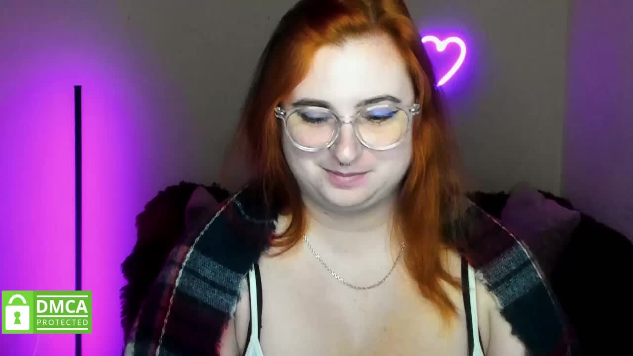Aliciaredluv Live Sex December 19, 2025