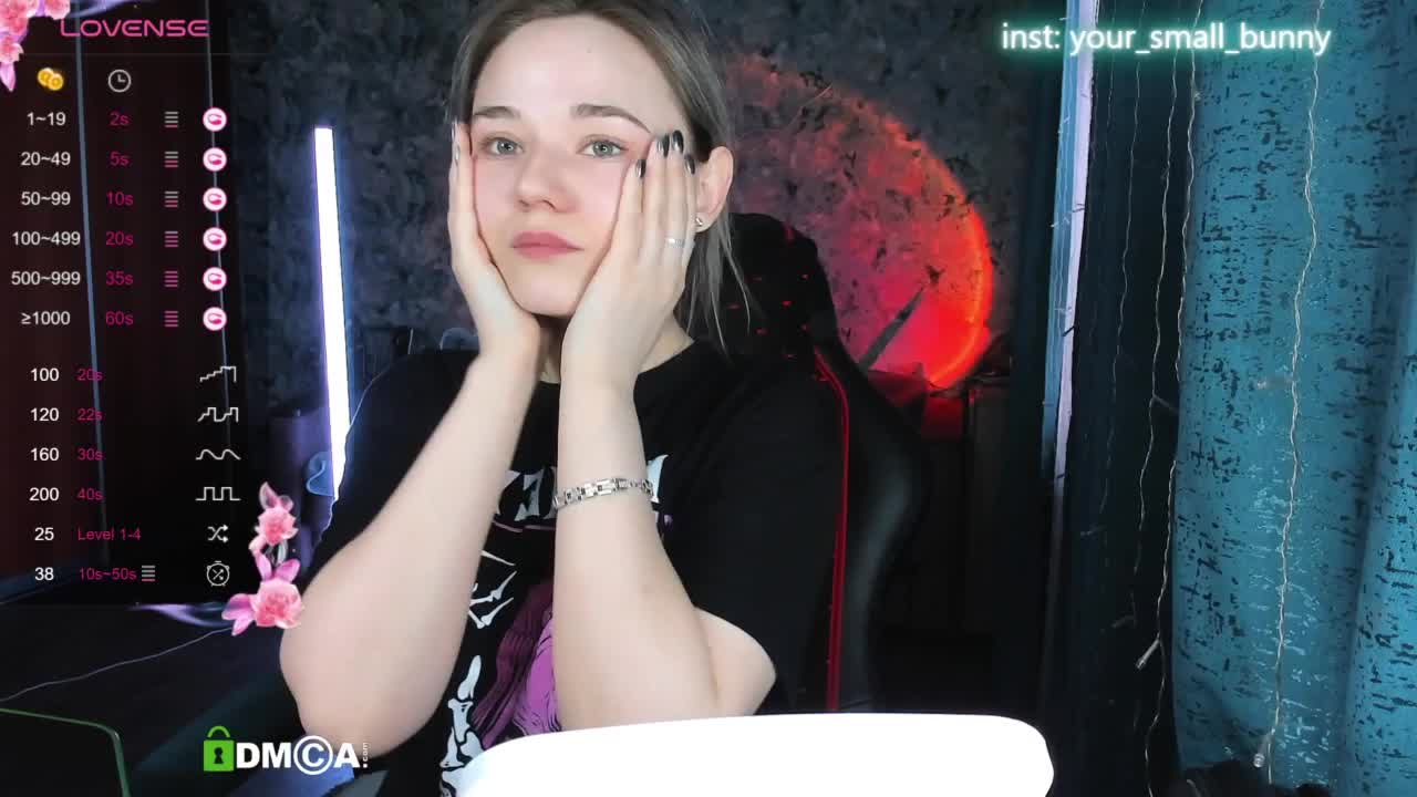 your-small-bunny Live Sex December 13, 2025