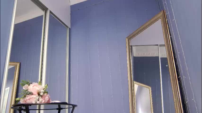 kriskras__ Live Sex December 13, 2025