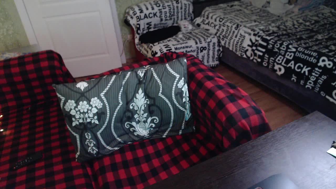 MeganIris Live Sex December 18, 2025