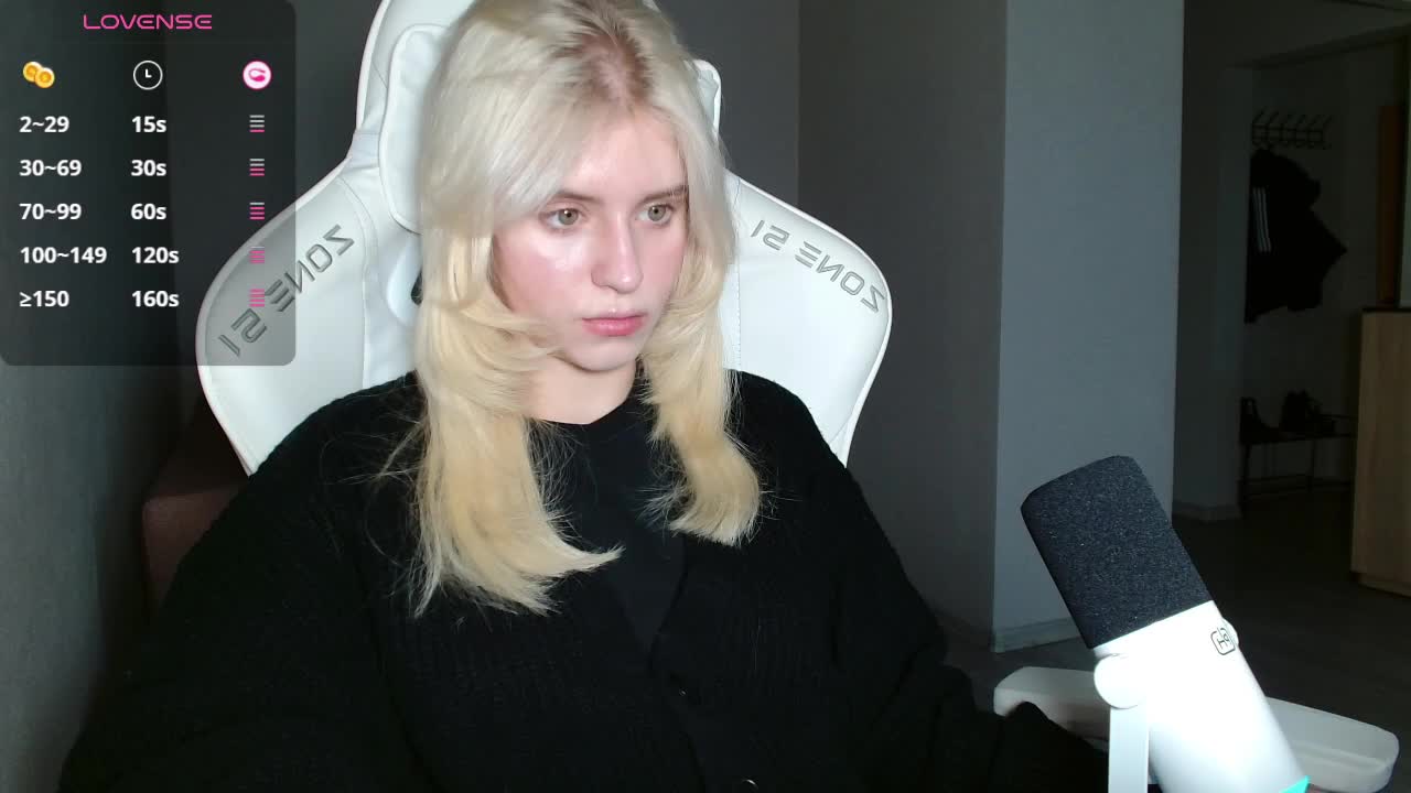 Helga_Pataki Live Sex December 13, 2025