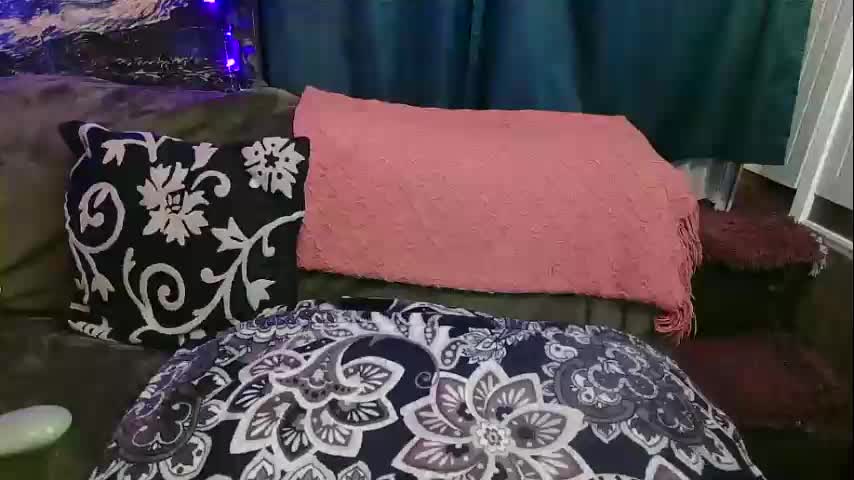 average_girl222 Live Sex December 13, 2025