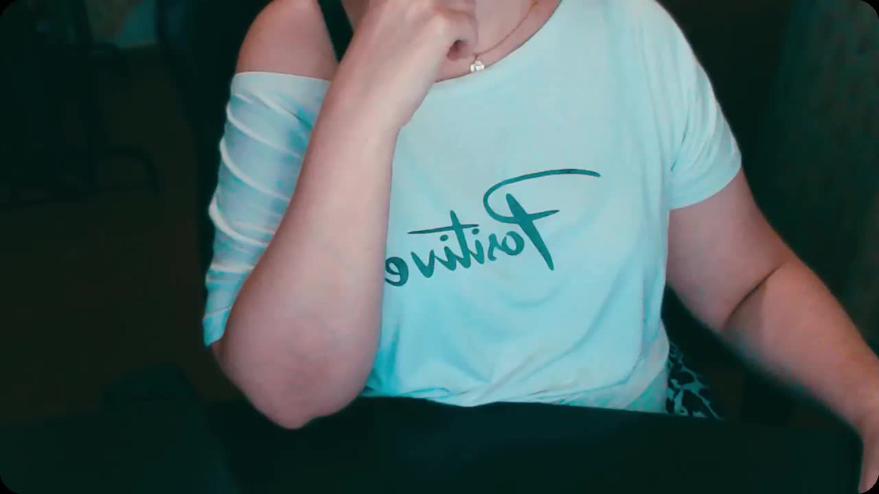 Alisa1917 Live Sex December 17, 2025