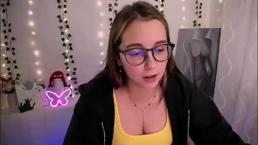 yours_piece_of_happiness_ Live Sex October 7, 2025