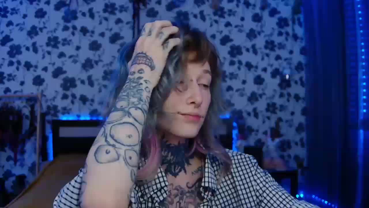 LittleSpaceMouse- Live Sex December 13, 2025