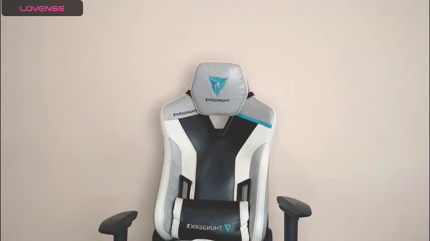 erin_and_johnny Live Sex December 18, 2025