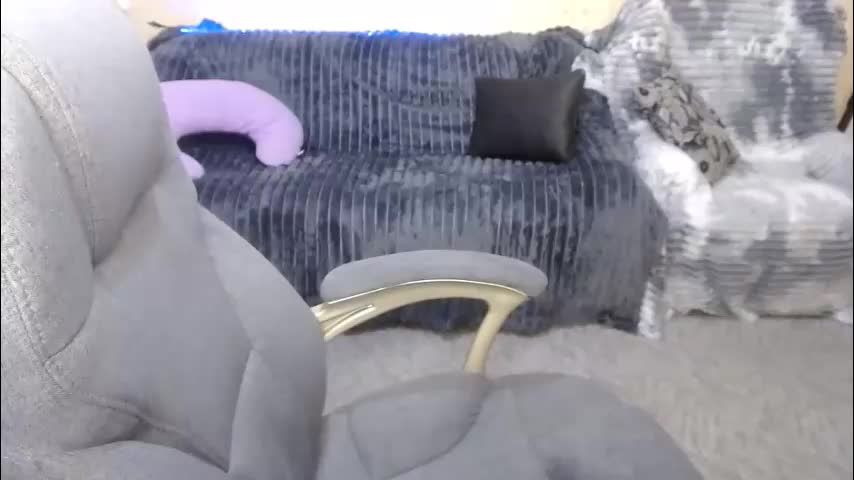 your___strawwberry Live Sex October 7, 2025