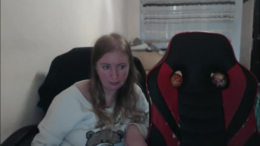 jenisandpeter Live Sex December 19, 2025