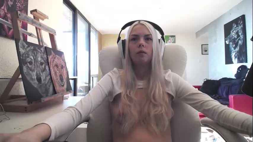 tinykylie Live Sex December 13, 2025