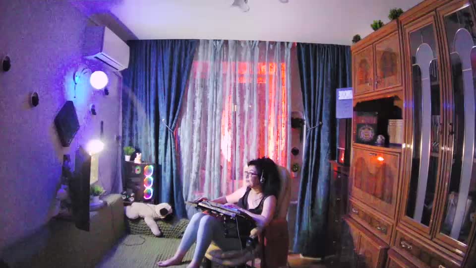 Infodar Live Sex December 14, 2025