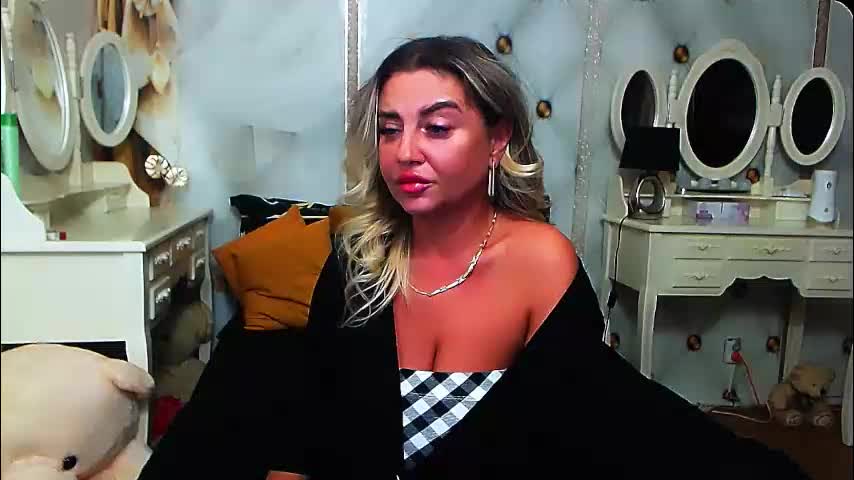 catpussy4 Live Sex December 13, 2025