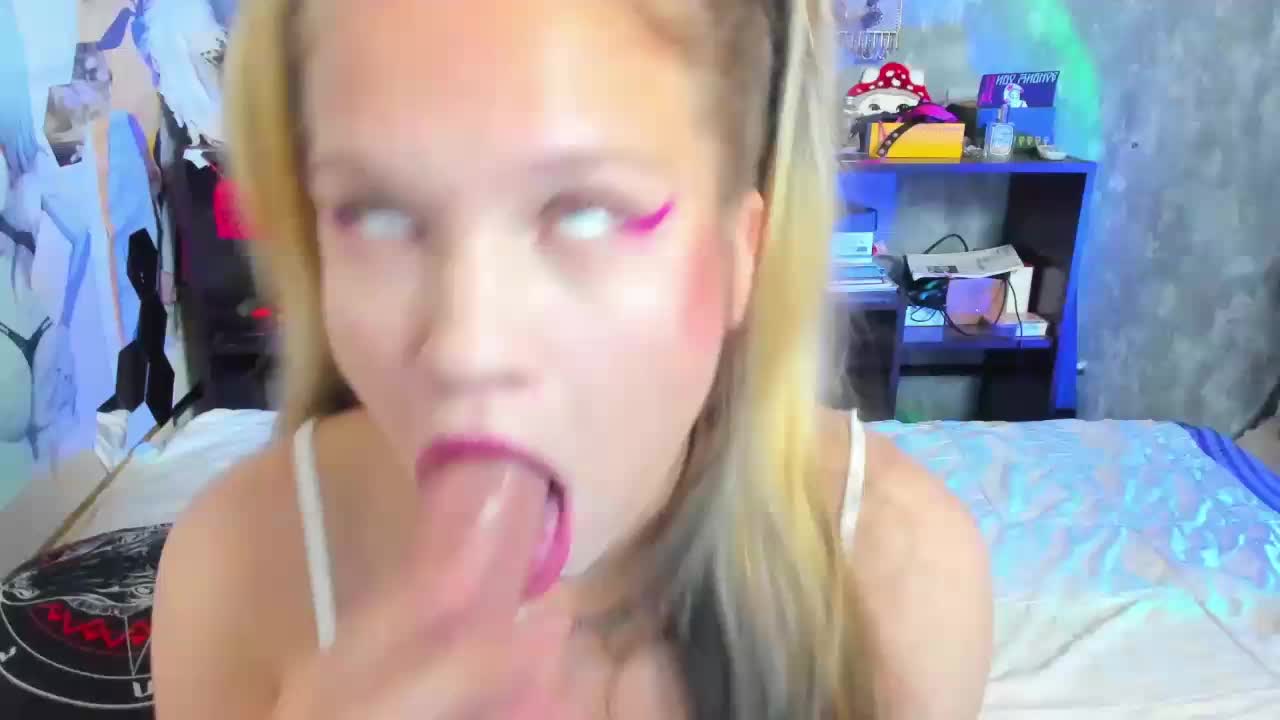 provocatemur Live Sex December 14, 2025