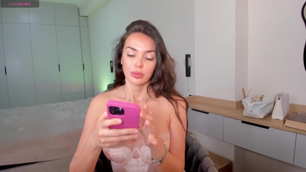 Sexy-Ev3lin Live Sex December 17, 2025